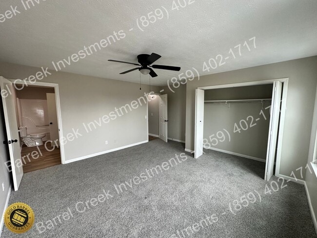 Building Photo - 2-Bed 1.5-Bath Townhome