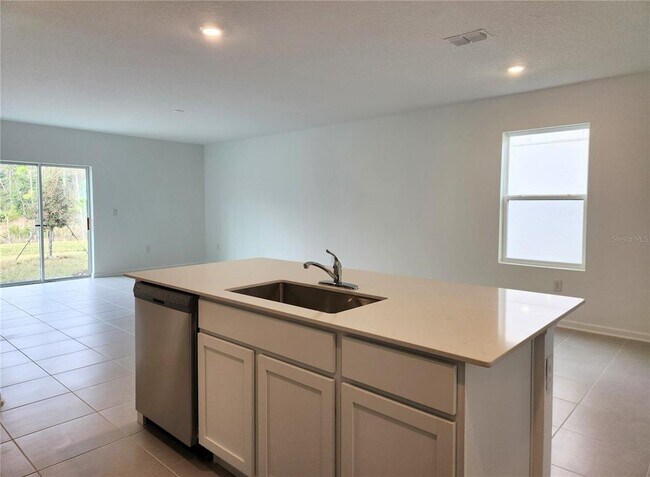 Building Photo - 1227 Belle Isle Ln