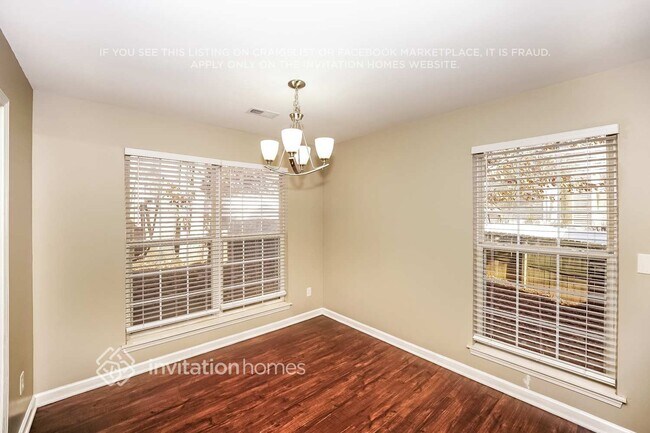 Building Photo - 9203 Darbyshire Pl