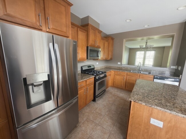 Building Photo - 2209 S Crambourne Way