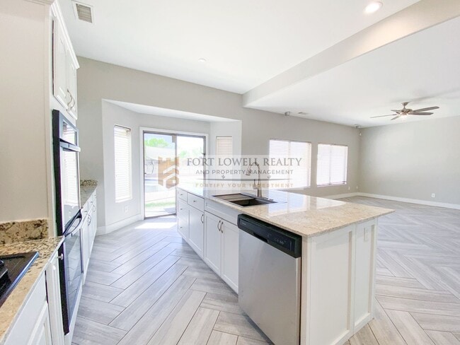 Building Photo - Beautiful Home in LAVEEN Arizona available 6.12.26 / 4 Bed/ 3bath