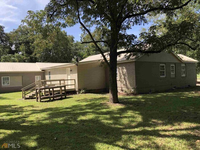 Building Photo - 7844 Burkhalter Rd