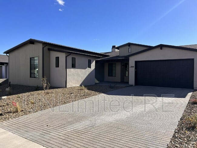 Building Photo - 5705 E Cannon Pl