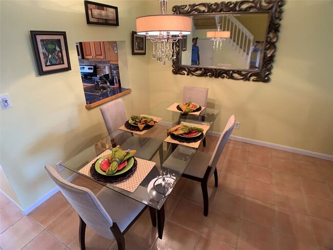 Building Photo - 3453 Carambola Cir