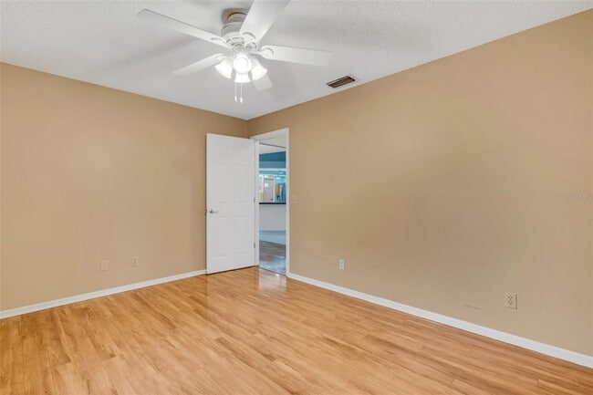 Building Photo - 3845 Garnet Dr