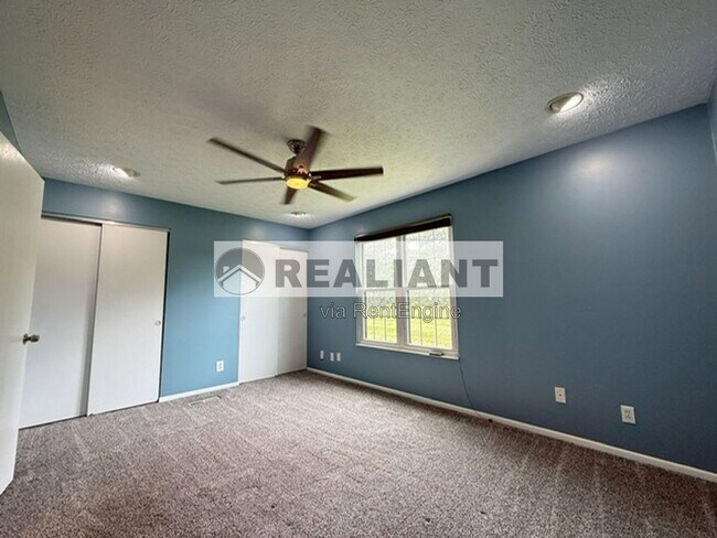 Building Photo - 6446 Linkview Ct