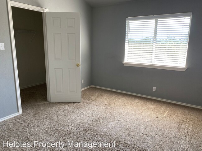 Building Photo - 3 br, 2.5 bath House - 22134 Goldcrest Run