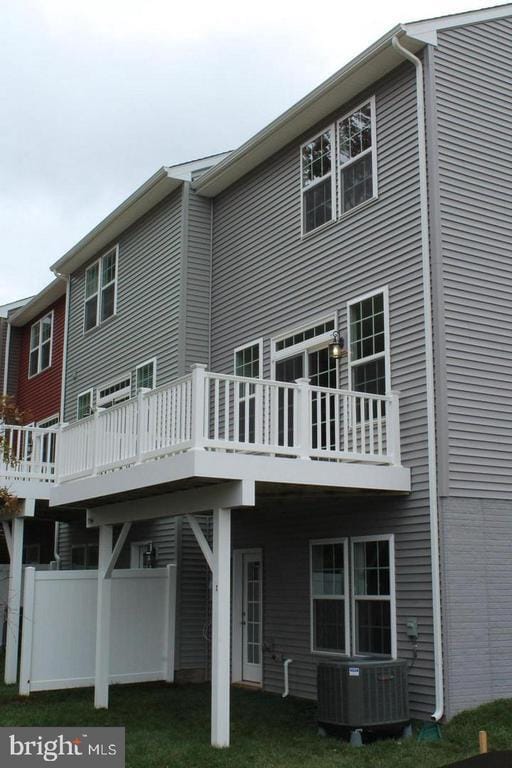 Building Photo - 10665 Hinton Wy