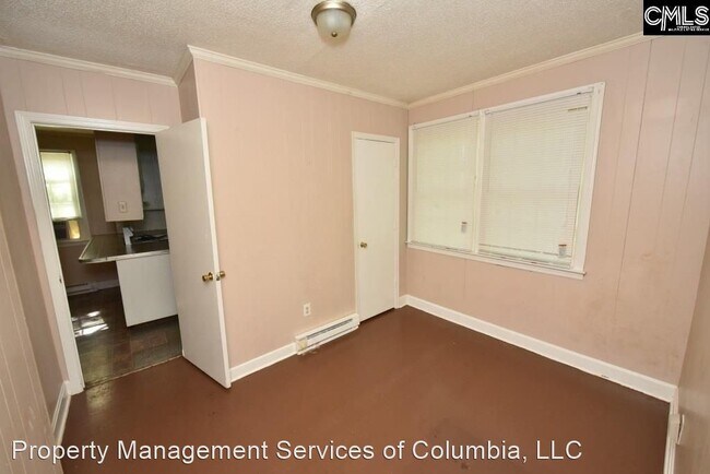 Building Photo - 3 br, 1 bath House - 103 Duke Ave