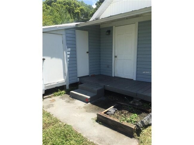 Building Photo - Charming 1/1 Home in St. Cloud