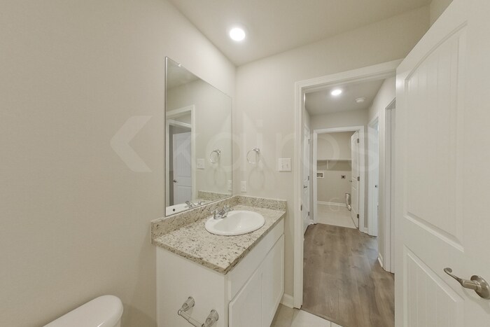 Building Photo - 117 Yardley Ct