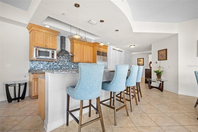 Building Photo - 1375 Beach Rd