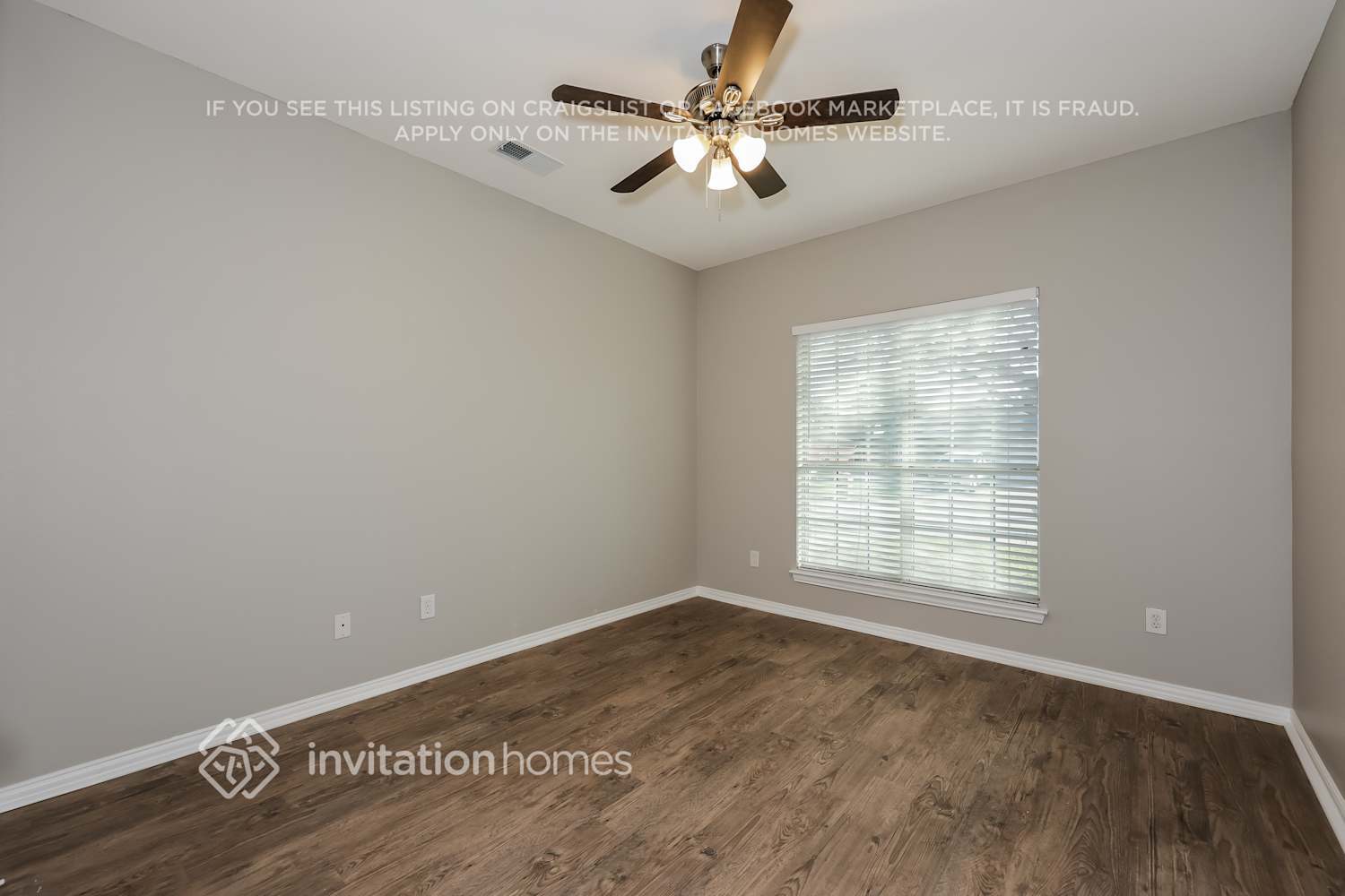 Building Photo - 1503 Coastline Ln