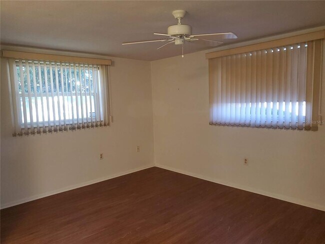 Building Photo - 7304 Lincoln Park Ln