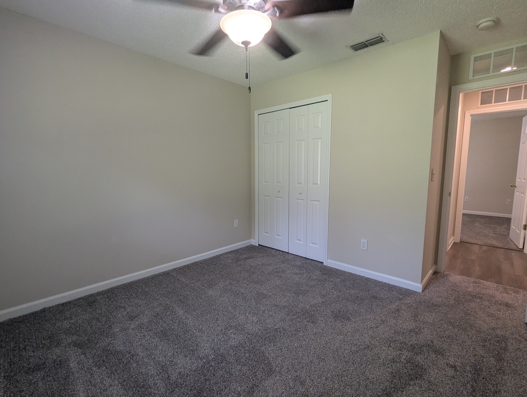Building Photo - 127 Plantation Point Dr