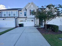 Building Photo - 3233 Retama Run