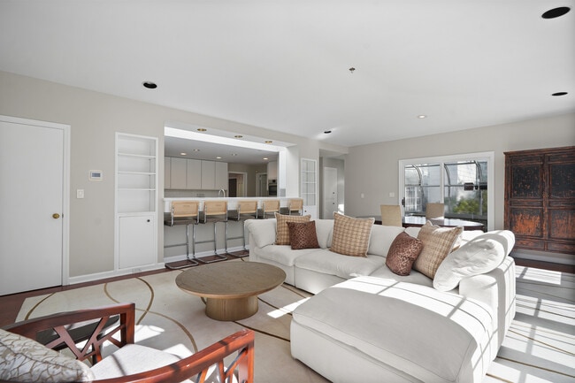 Building Photo - 120 Zaccheus Mead Ln