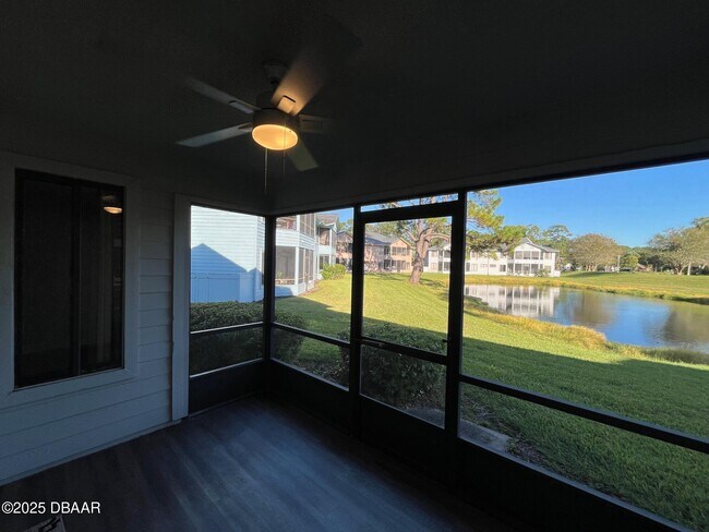 Building Photo - 138 Blue Heron Dr