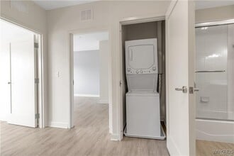 Building Photo - 5712 Main St