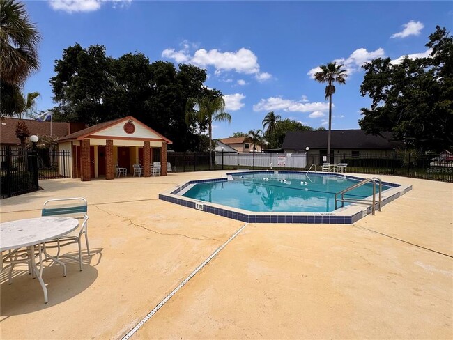 Building Photo - 2784 Whisper Lakes Club Cir
