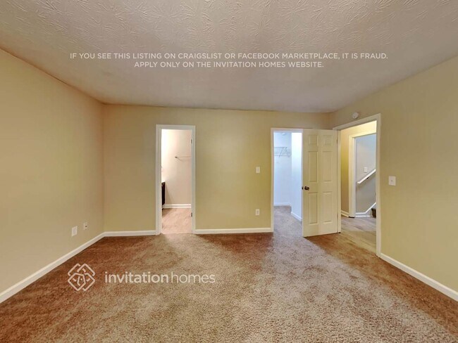 Building Photo - 2260 Rockwell Dr