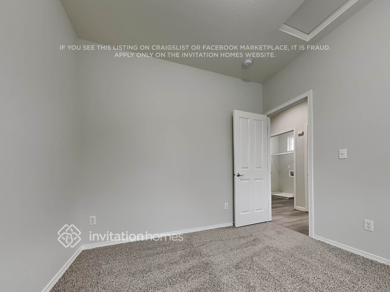 Building Photo - 5200 55th Ave SE