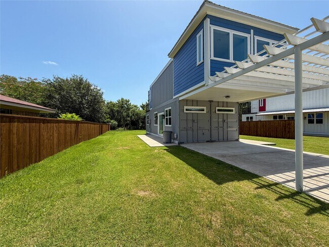 Building Photo - 1224 Kennie Dr