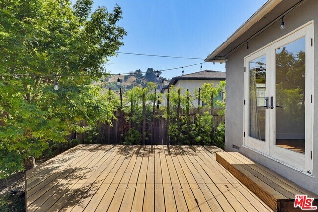 Building Photo - 3014 Sagamore Way