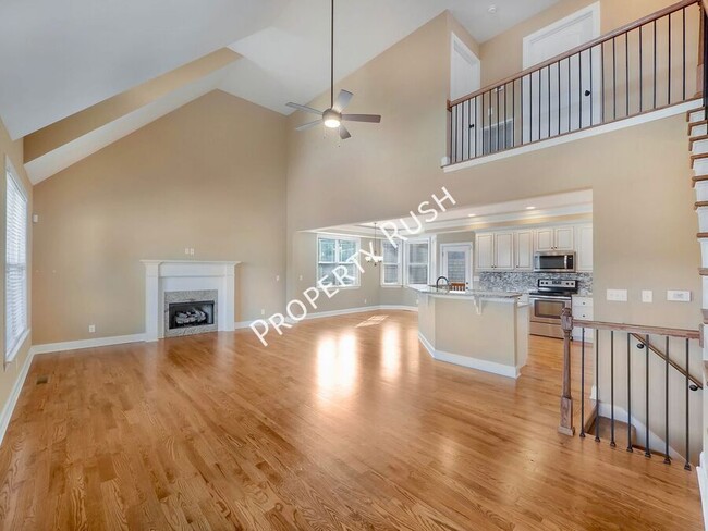 Building Photo - 7986 Burgundy Cir