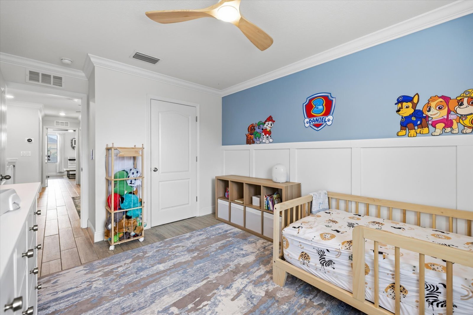 Building Photo - 10519 Whispering Hammock Dr