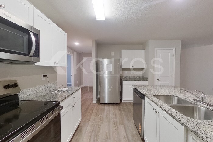 Building Photo - 18310 Gibraltar Ln