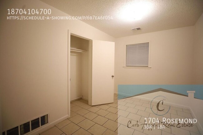 Building Photo - 1704 Rosemond-