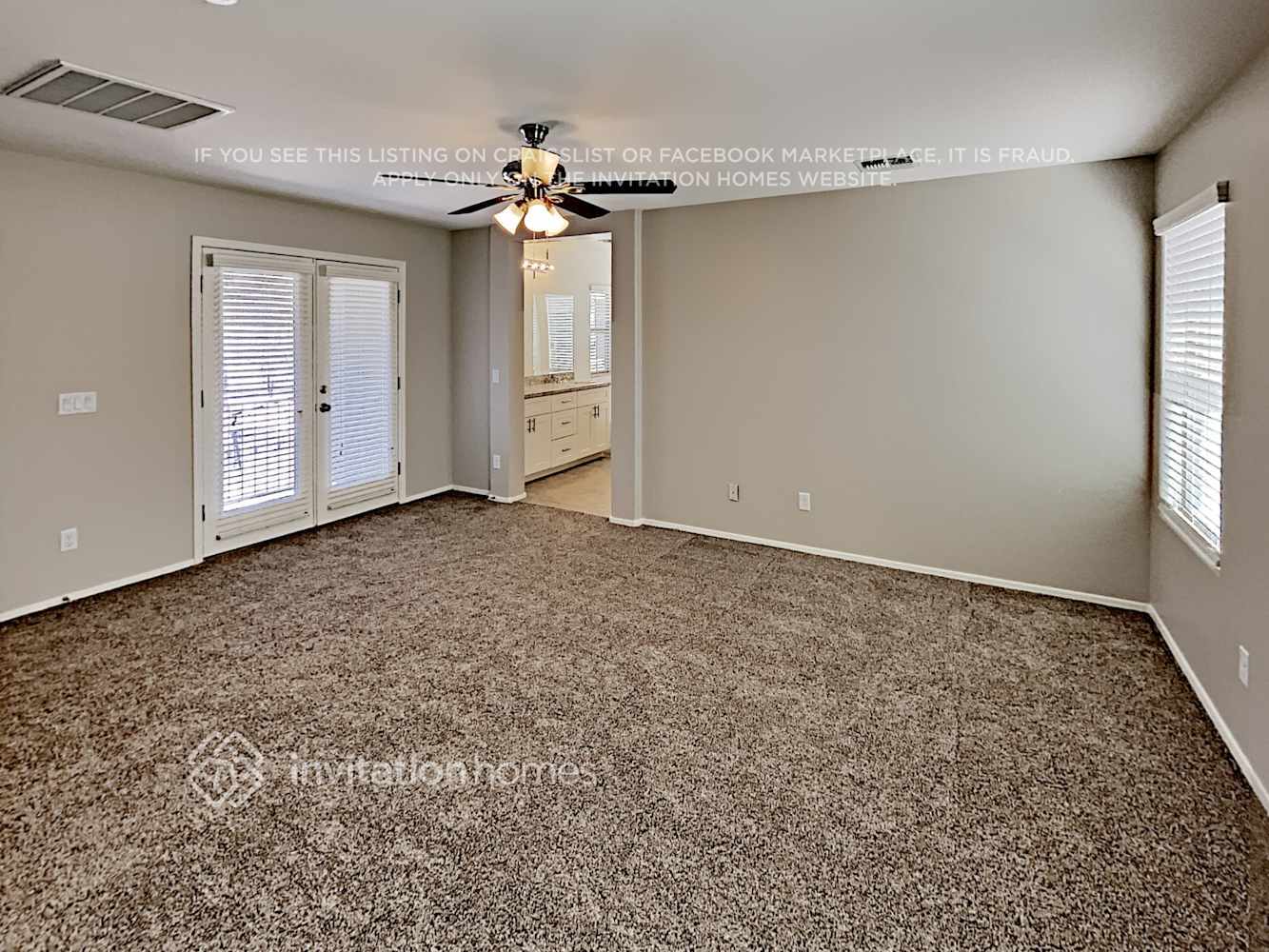 Building Photo - 3761 E Flamingo Way
