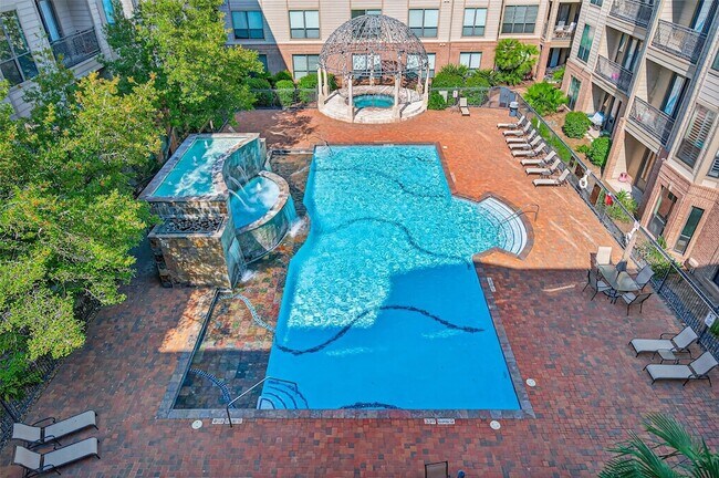 Building Photo - 2299 Lone Star Dr