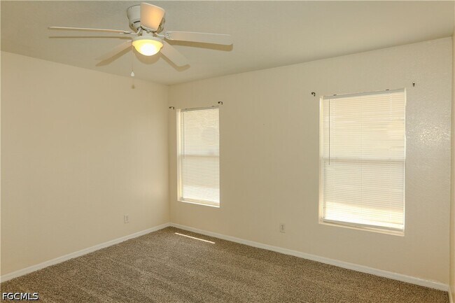 Building Photo - 3417 28th St SW