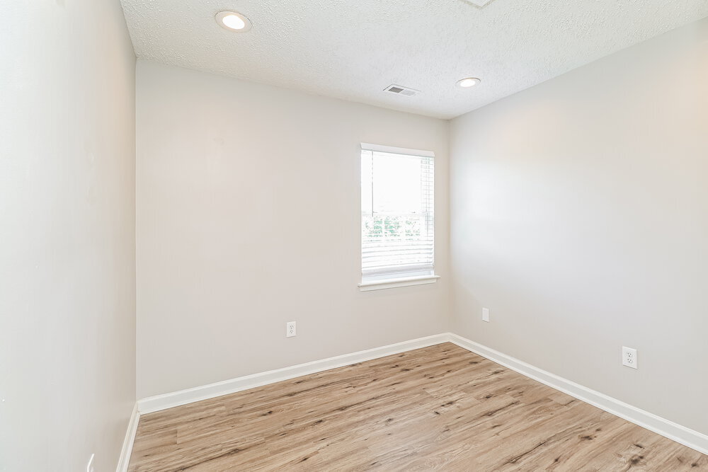 Building Photo - 112 Bluffton Rd