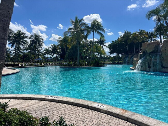 Building Photo - 10700 NW 66th St