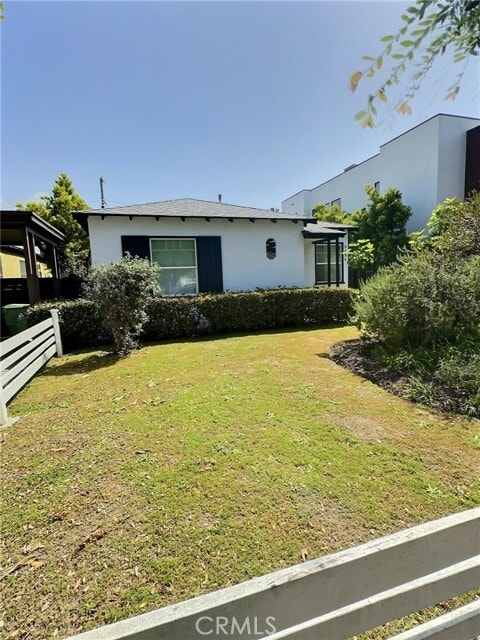 Primary Photo - 3484 Ashwood Ave