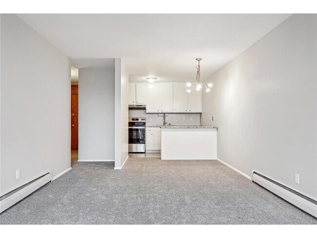 Building Photo - 4029-4014 14th Ave S