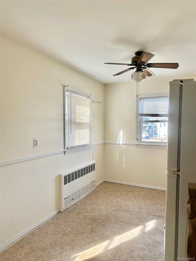 Building Photo - 110 Evergreen Ave