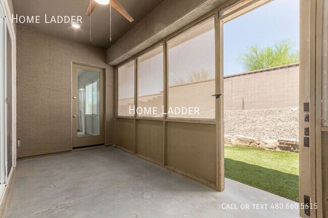 Building Photo - 10502 W Bronco Trail
