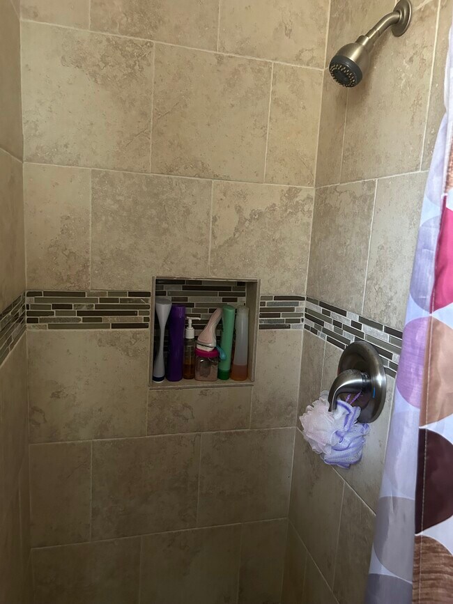 Building Photo - 2088 Co Rd 1215