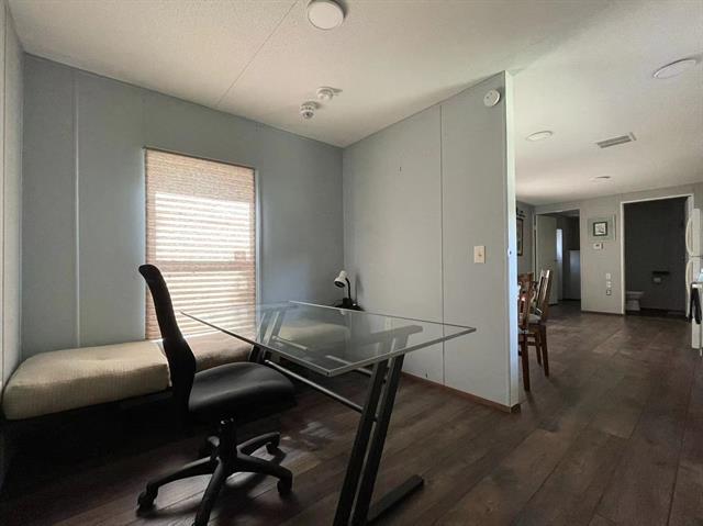 Building Photo - 132 Park Dr