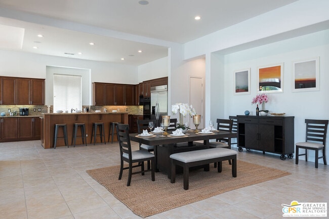 Building Photo - 45 Vista Encantada
