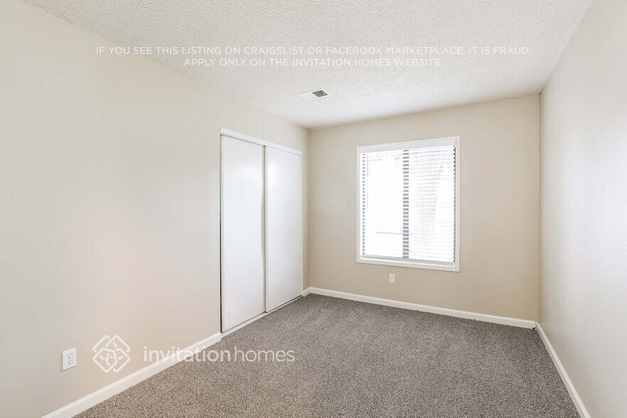 Building Photo - 2310 Dover Way