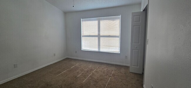 Building Photo - 6559 Osprey Lake Cir