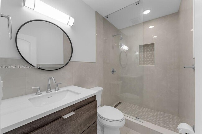 Building Photo - 9101 SW 34th St