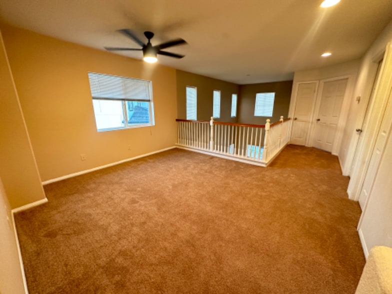 Building Photo - 1224 Periwinkle Pl