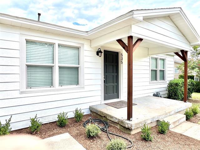 Building Photo - 535 Lee St