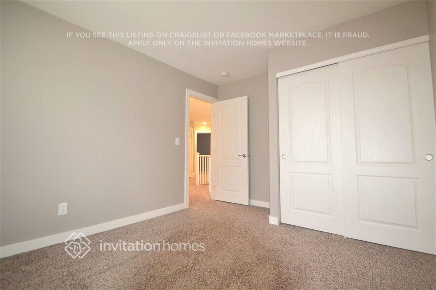 Building Photo - 9549 Cactus Club Dr